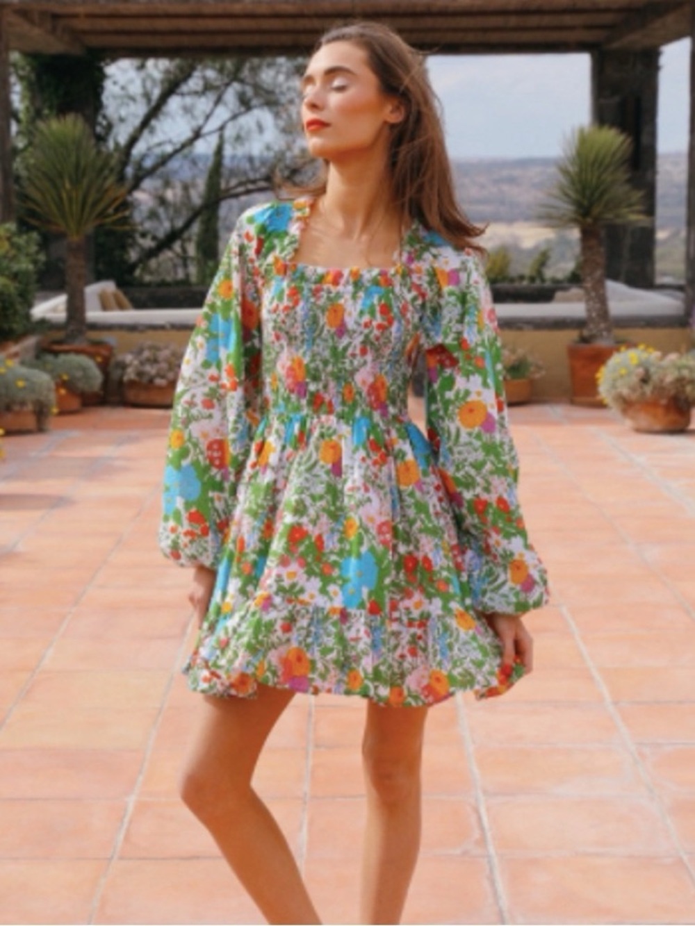 Mille Calista Mini Dress in Summer Garden Smocked Floral Dress size S